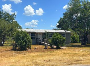 105 N Pecos St, Camp Wood, TX 78833
