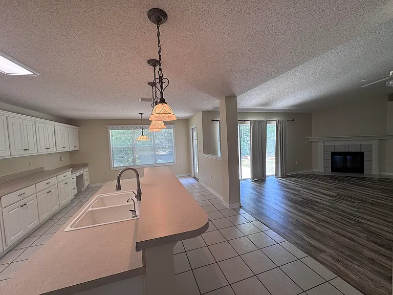 2308 Valley Pl — Photo 25