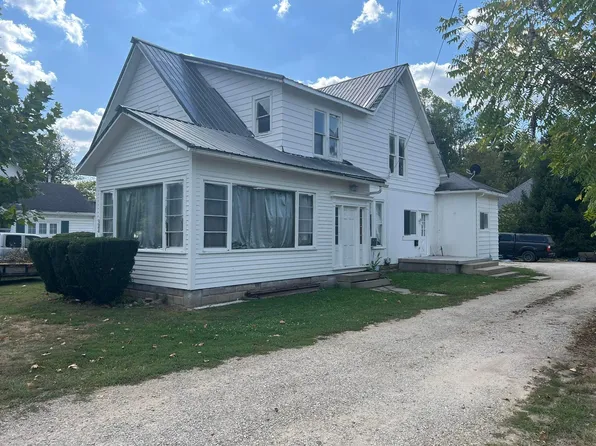 247 & 249 Newark Rd, Mount Vernon, OH 43050