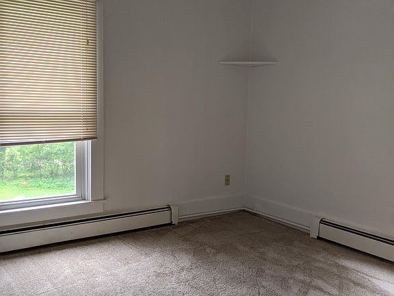 5th image of 319 Pearl St #2