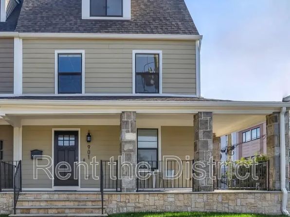 901 Lawrence St NE