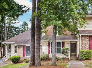 408 Lands End Rd, Fayetteville, NC 28314