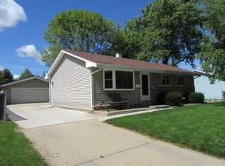 1838 21st Ave, Kenosha, WI 53140