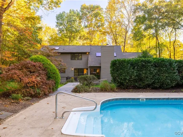 4 Runswick Dr, Richmond, VA 23238