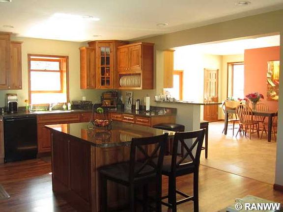 4th image of 803 NE 21st Street