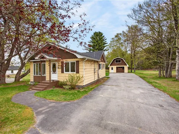 106 McNeil St, Blackville, NB E9E 2C4