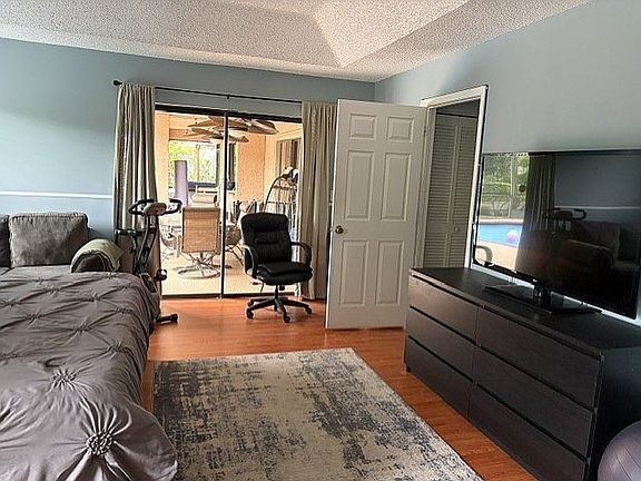 5th image of 4913 NW West 50th Ct