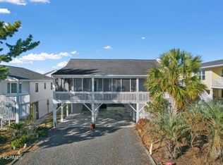 424 6th St, Sunset Beach, NC 28468