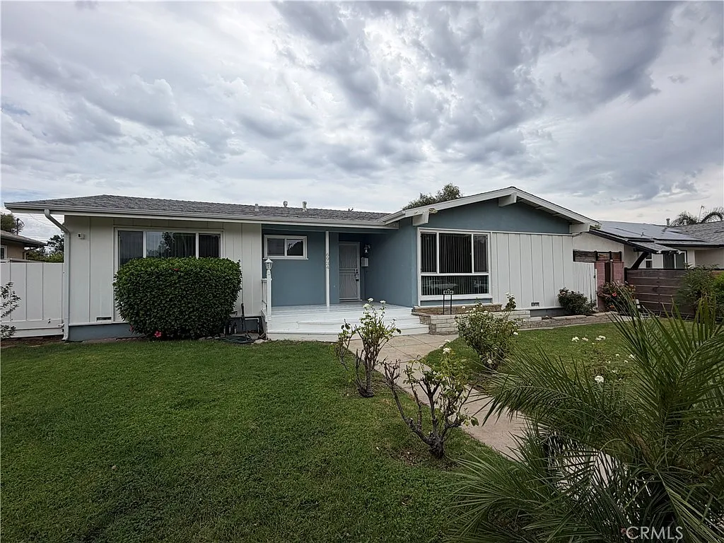 4 bed, 1463 sqft, $4,250 — Photo 2