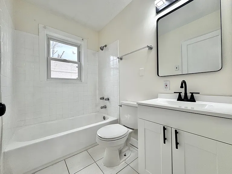 1309 Gerst Ave — Photo 12