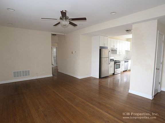 3rd image of 1821 W Leland Ave #1F