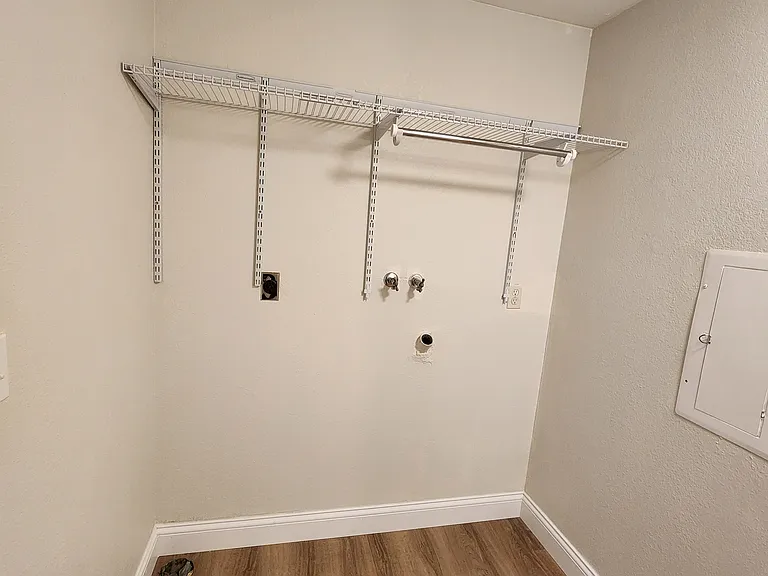 727 Rocky Road Dr — Photo 28