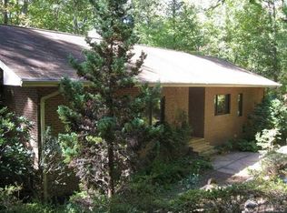 6921 Calais Dr, Durham, NC 27712