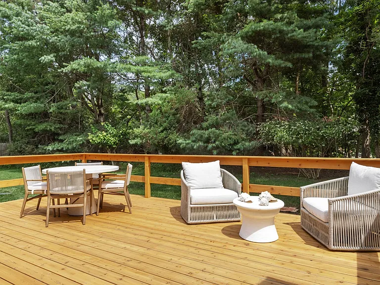 47 Sandra Rd — Photo 23