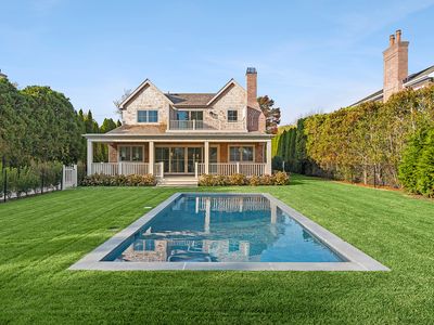 60 Pulaski St, Southampton, NY, 11968