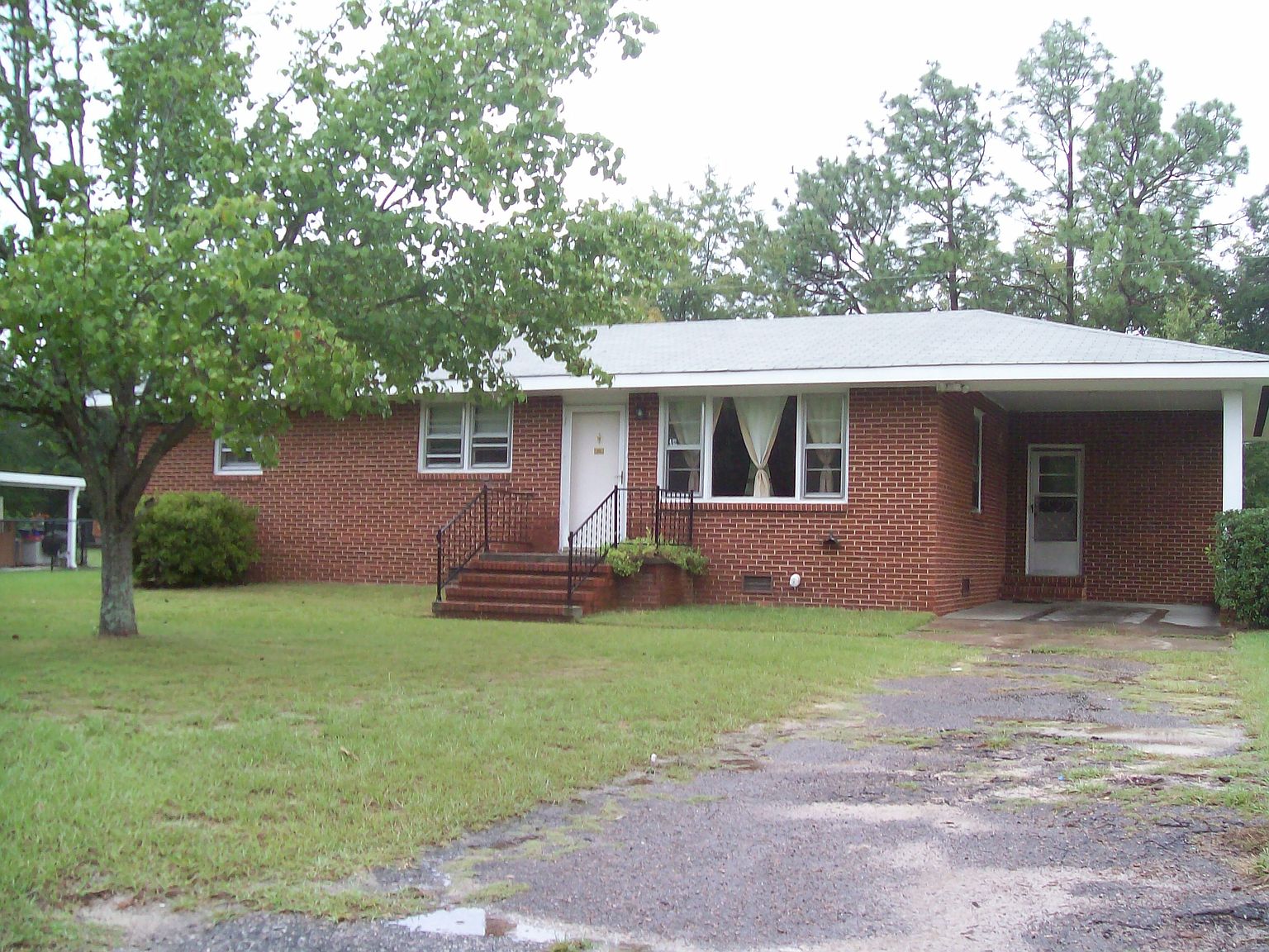 304 Ellenton Ave, New Ellenton, SC 29809 Zillow