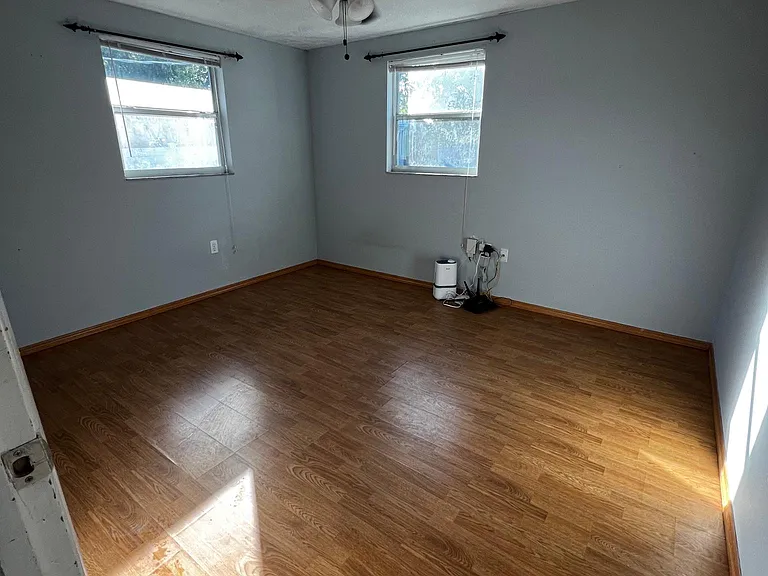 4038 Prado Dr — Photo 17