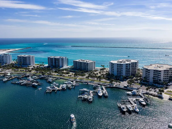 100 Gulf Shore Drive Slip #C8, Destin, FL 32541