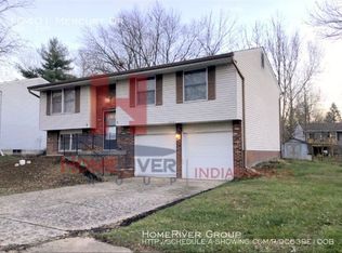 10401 E Mercury Dr, Indianapolis, IN