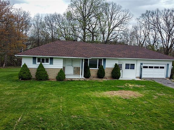2nd image of 102 Randy Dr