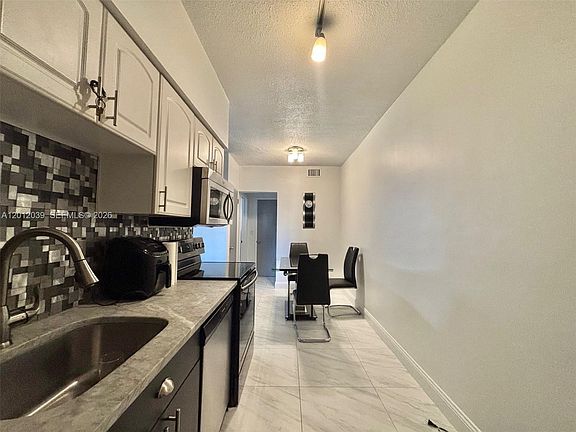 3rd image of 2200 S Ocean Dr APT N109