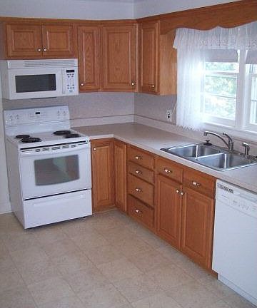 2nd image of 507 Bare St