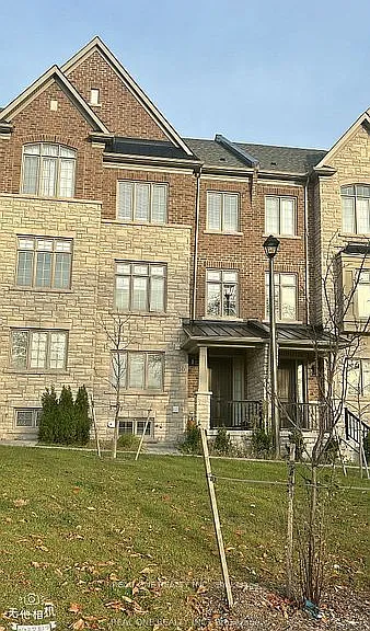 10 Woodbrook Way — Photo 2