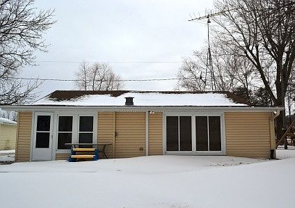 1st image of 49375 Sportsmans Ln