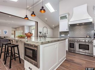 731 Miner Rd, Orinda, CA 94563