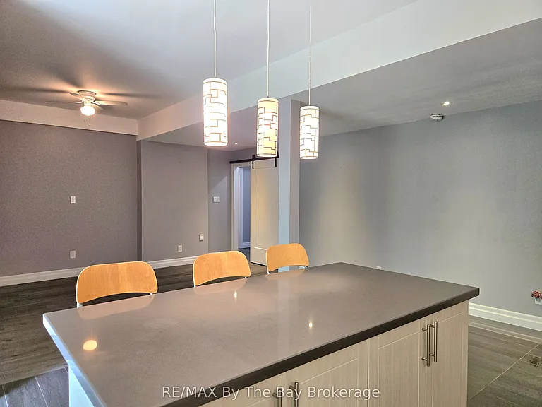 93 Allegra Dr #LOWER — Photo 9