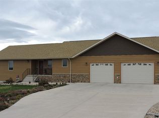 11003 Wagon Box Dr, Belle Fourche, SD 57717