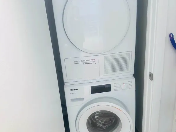 136-18 Maple Avenue image 9 of 22