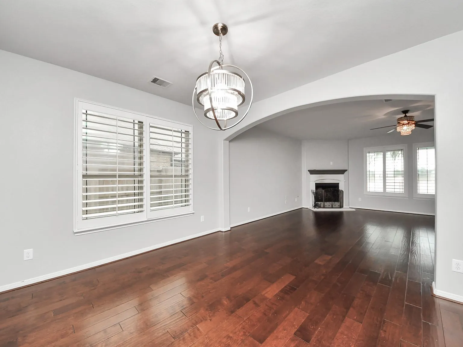 4 bed, 3.5 bath, 2973 sqft, $2,950 — Photo 4