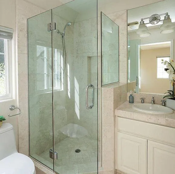 Upper level Bath
