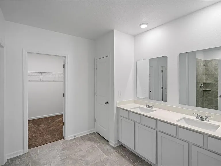 4819 Worchester Dr — Photo 18