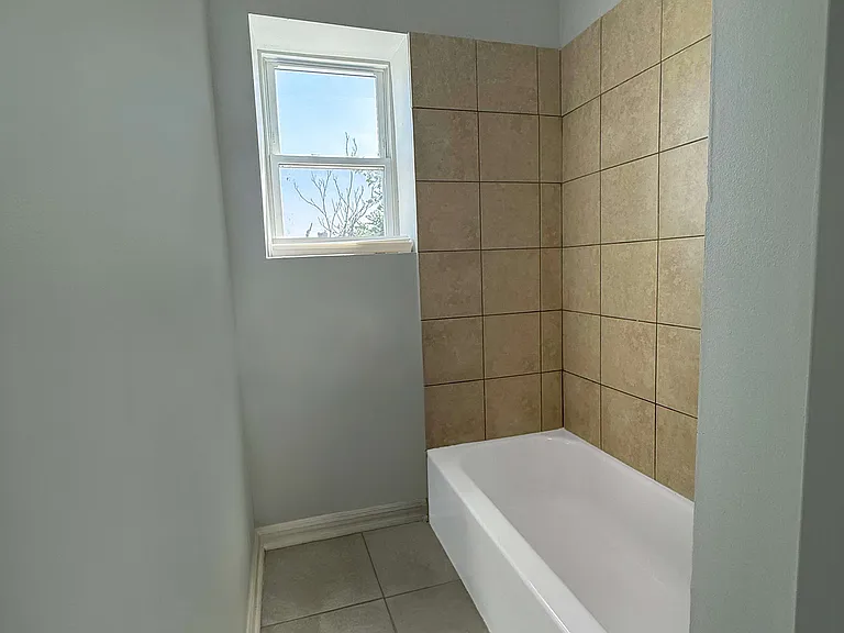 1835 N Natrona St #3 — Photo 7