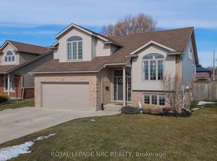 4001 Weinbrenner Rd, Niagara Falls, ON L2G7X9