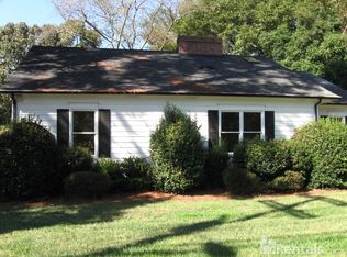 5318 Sharon Rd, Charlotte, NC 28210