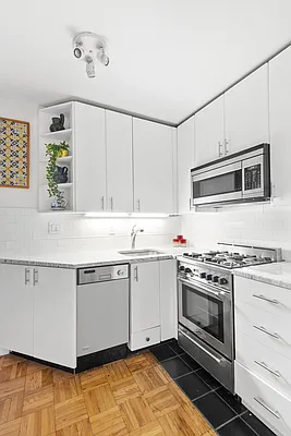 Sold by Keller Williams NYC | media 13