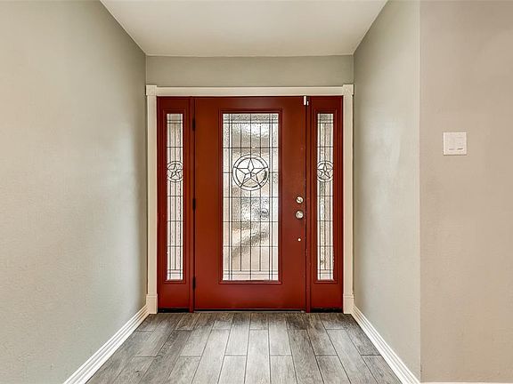 2nd image of 4215 Country Brook Dr