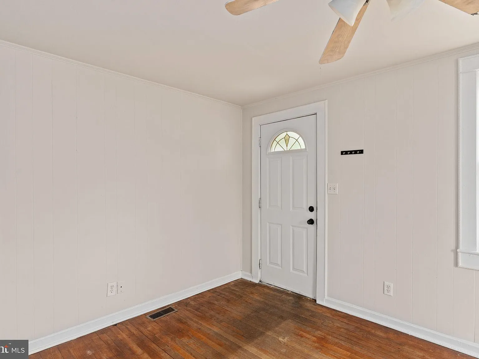 2 bed, 752 sqft, $2,000 — Photo 4