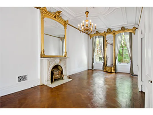 Sold by Corcoran | media 2