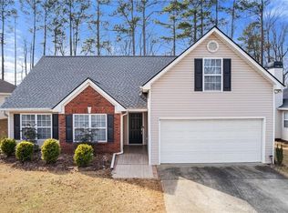 2168 Wildcat Cliffs Ln, Lawrenceville, GA 30043