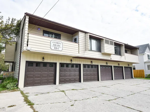 820 10th St S #C15, Fargo, ND 58103