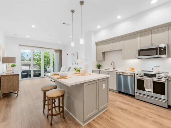 1655 2nd Street #318, Napa, CA 94559