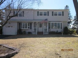 82 Pineland Rd, Brick, NJ 08724