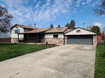 20 E Sunset Ave, Villa Park, IL, 60181