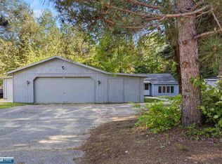 7860 Pine Dr, Eveleth, MN 55734