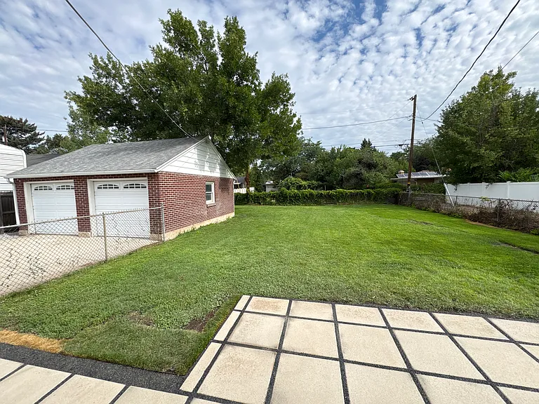 1263 E Lorraine Dr — Photo 21