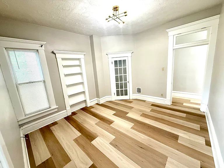 248 S 18th St #1/2 — Photo 14